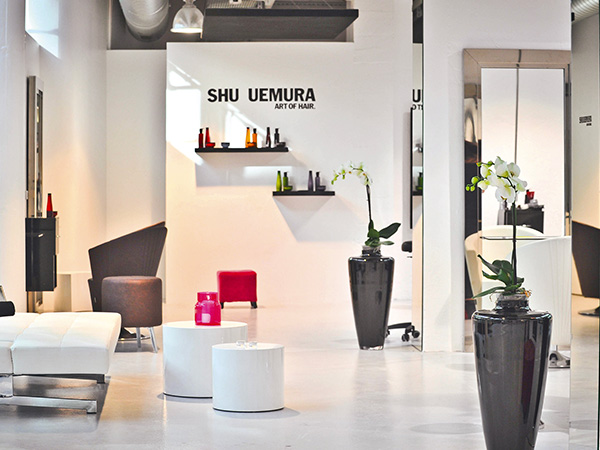 Space-dedicated-to-reception